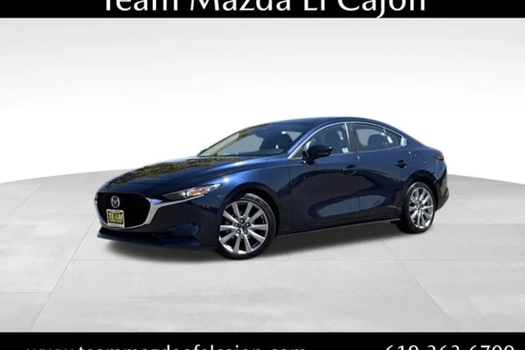 2020 Mazda Mazda3 Preferred photo 1