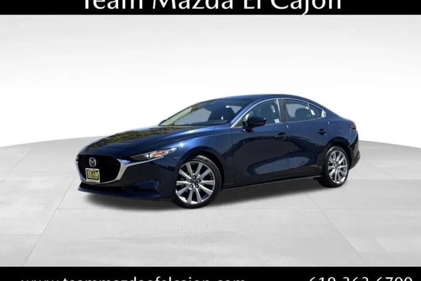 2020 Mazda Mazda3 Preferred photo 1