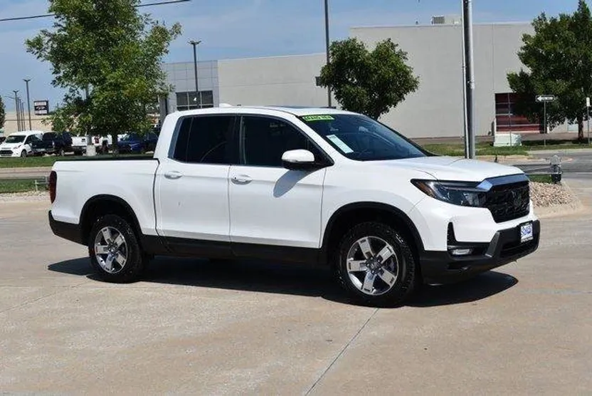 2025 Honda Ridgeline RTL photo 1