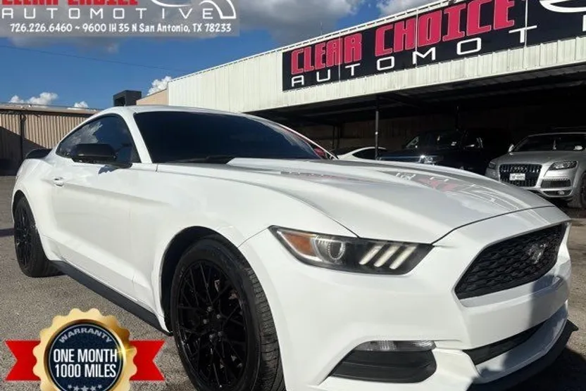 2017 Ford Mustang V6 photo 1