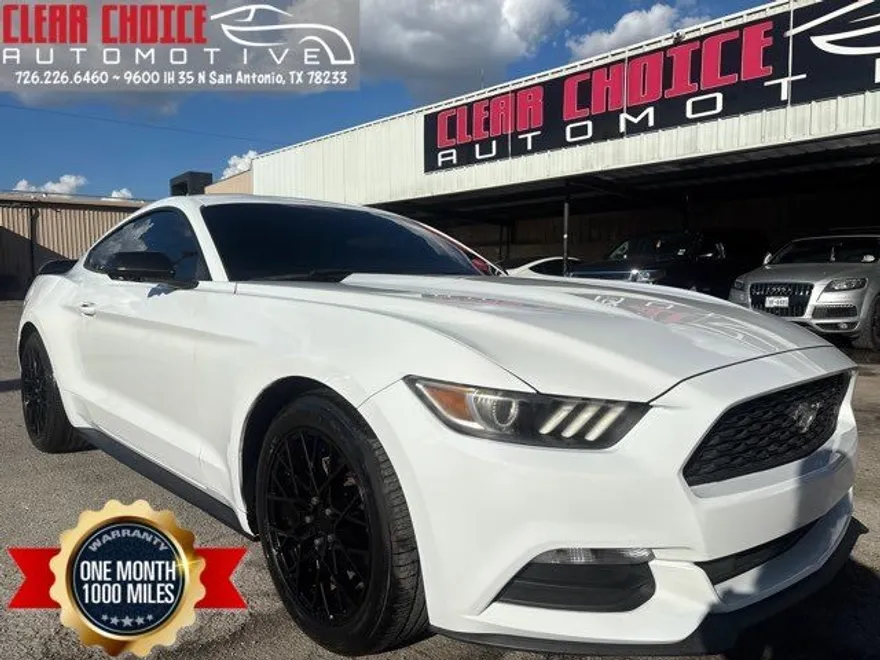 2017 Ford Mustang V6 photo 1
