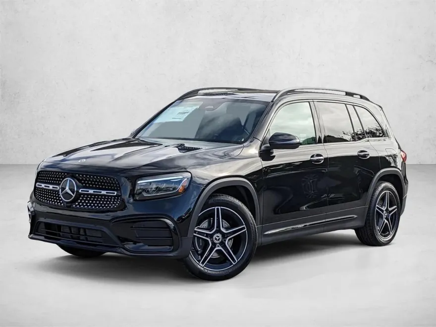 2024 Mercedes Benz GLB 250 photo 1