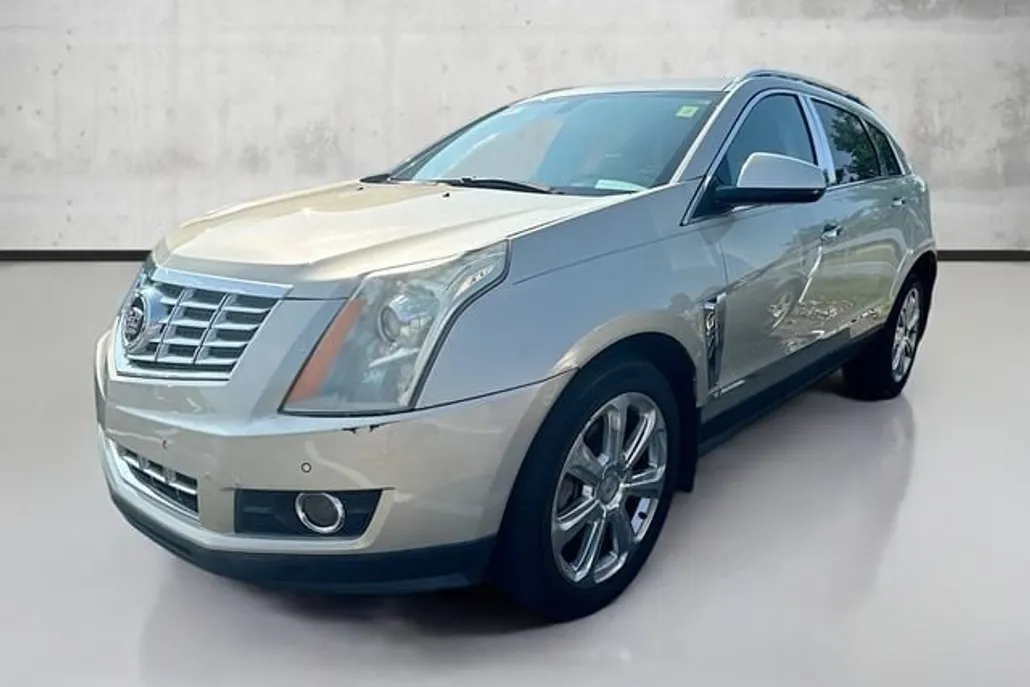 2015 Cadillac SRX Performance photo 1