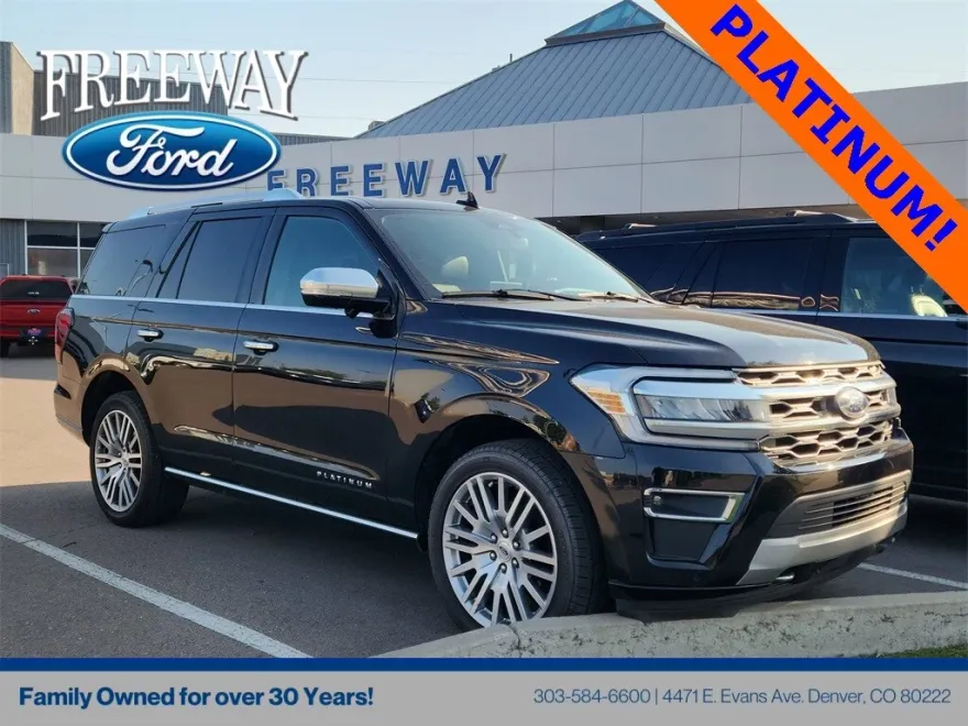 2023 Ford Expedition Platinum photo 1