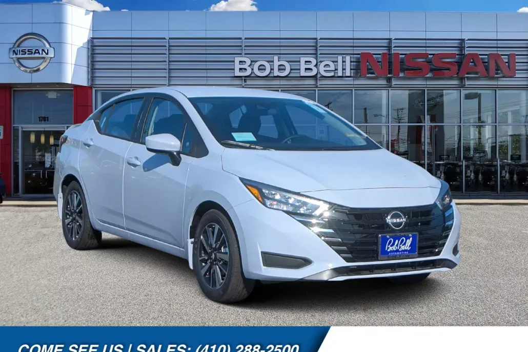 2025 Nissan Versa 1.6 SV photo 1
