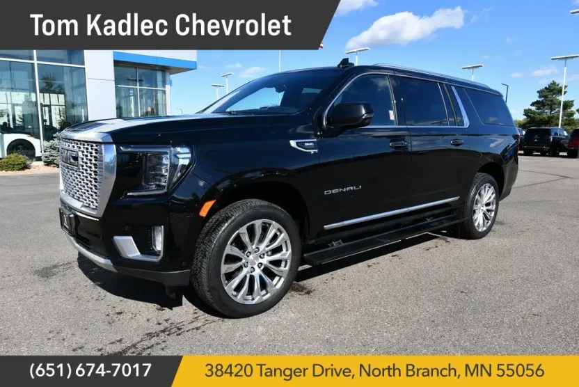 2023 Gmc Yukon XL Denali photo 1