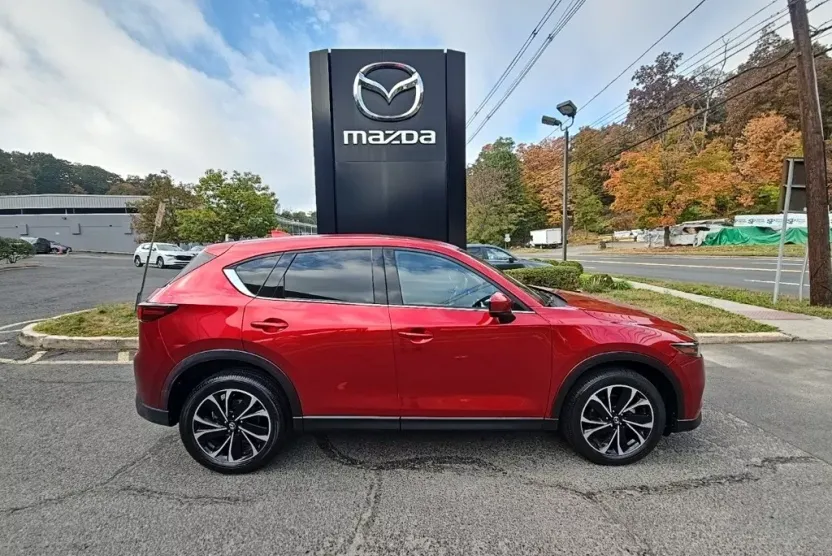 2022 Mazda CX-5 2.5 S Premium photo 1