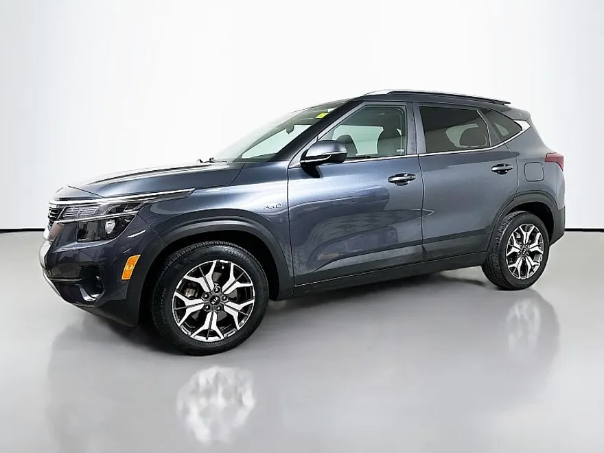 2021 Kia Seltos EX photo 1