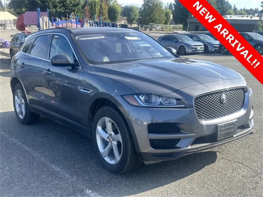 2019 Jaguar F-PACE Premium photo 1