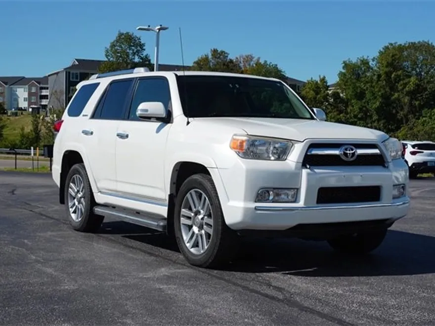 2012 Toyota 4Runner Limited photo 1