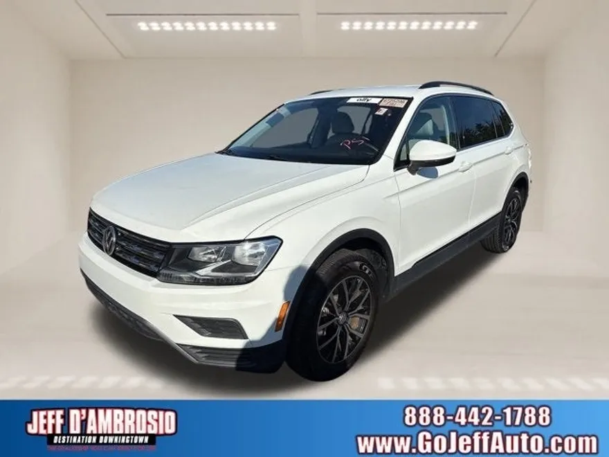 2021 Volkswagen Tiguan SE photo 1