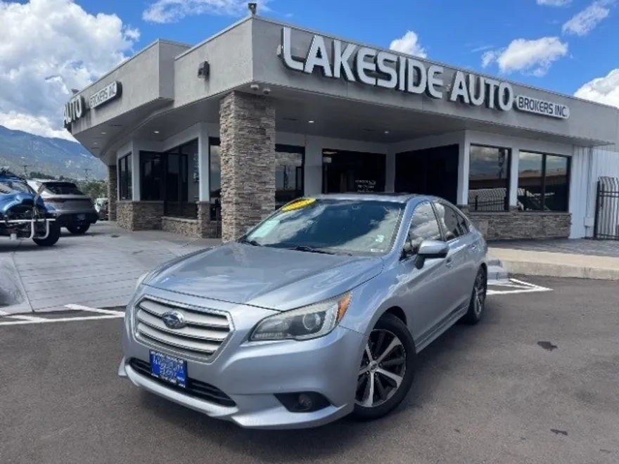 2015 Subaru Legacy 2.5i photo 1