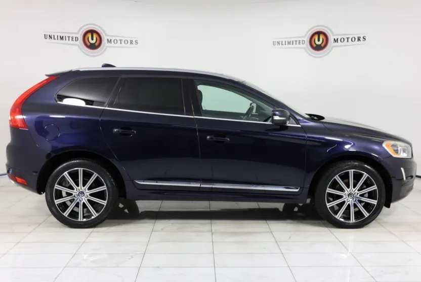 2017 Volvo XC60 Inscription photo 1
