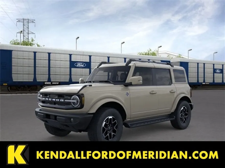 2025 Ford Bronco Outer Banks photo 1