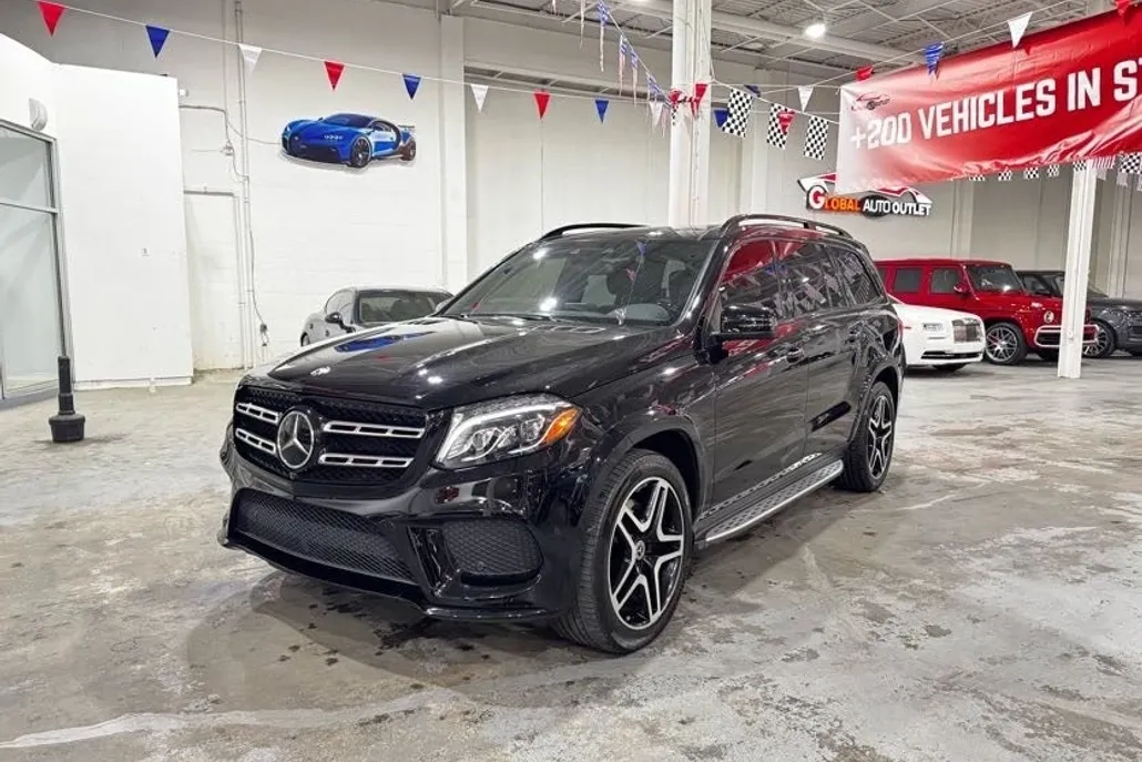 2017 Mercedes Benz GLS 550 4MATIC photo 1