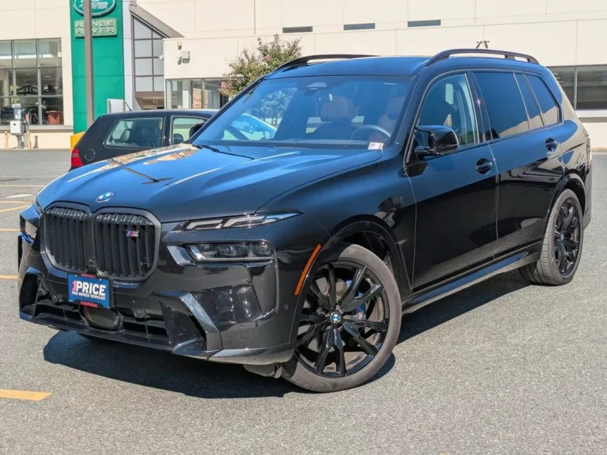 2025 Bmw X7 M60i photo 1