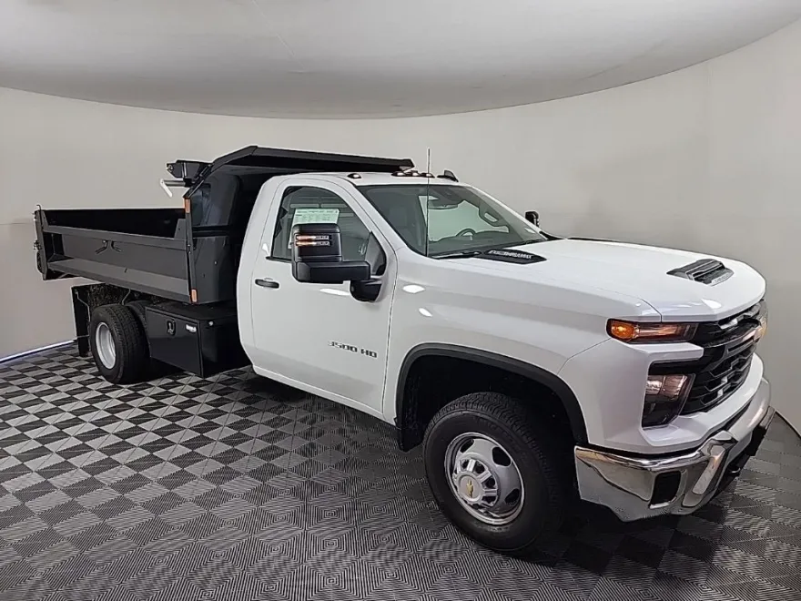 2025 Chevrolet Silverado 3500HD Work Truck photo 1