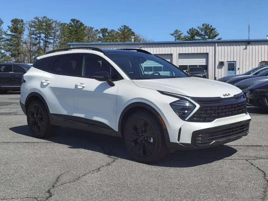 2025 Kia Sportage X-Line photo 1