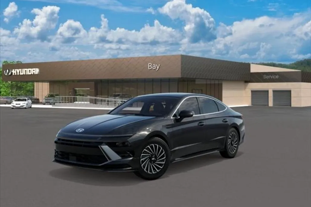 2025 Hyundai Sonata Hybrid SEL photo 1