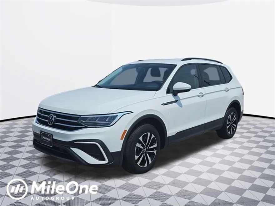 2022 Volkswagen Tiguan S photo 1