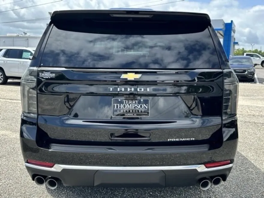 2025 Chevrolet Tahoe Premier photo 1