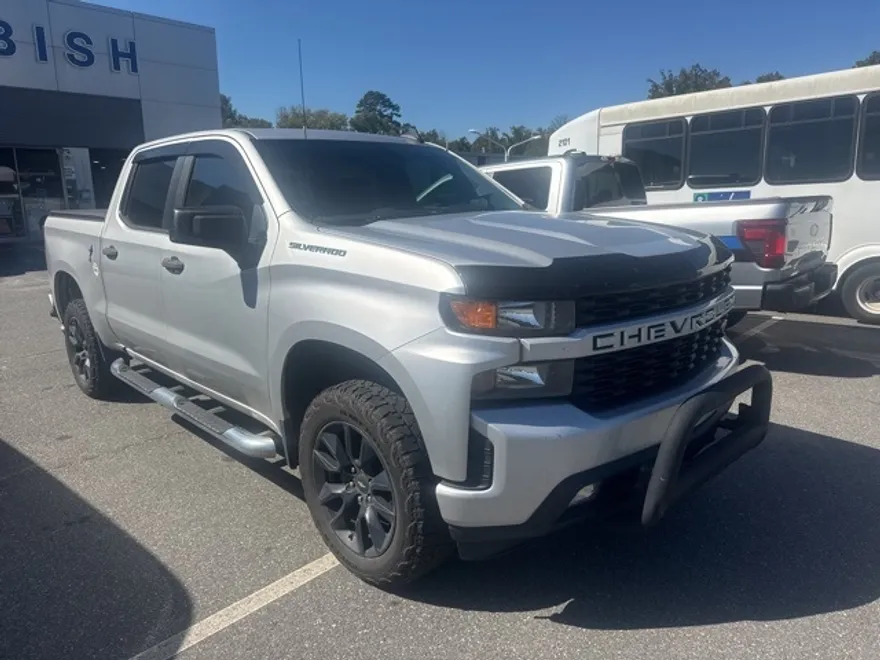 2020 Chevrolet Silverado 1500 Custom photo 1