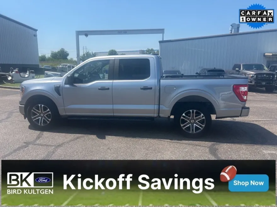 2022 Ford F-150 XL photo 1