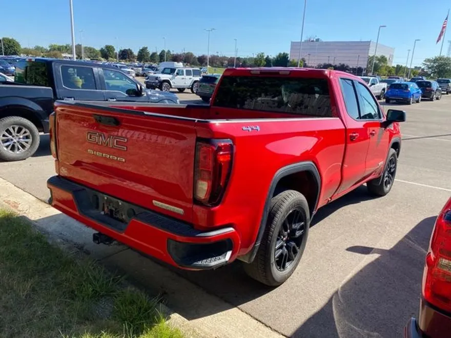 2024 Gmc Sierra 1500 Elevation photo 1