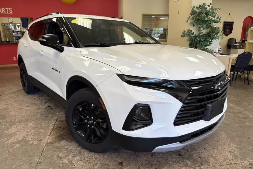 2021 Chevrolet Blazer 2LT photo 1