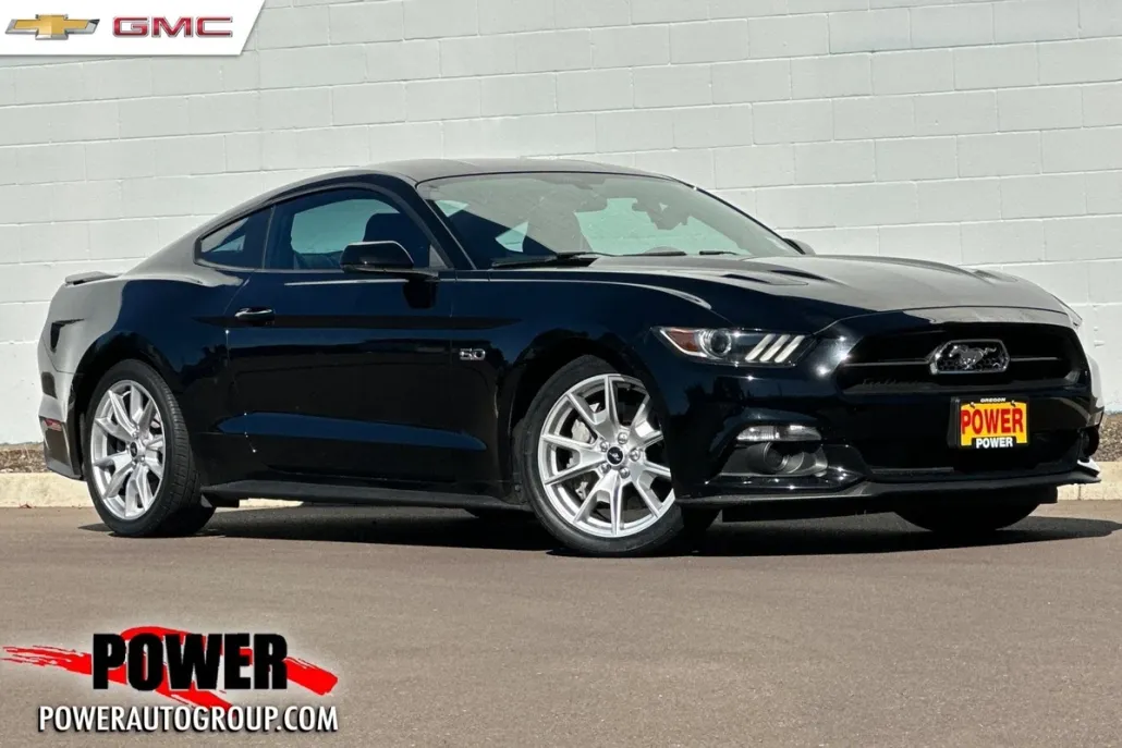 2015 Ford Mustang GT Premium photo 1