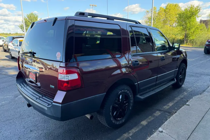 2011 Ford Expedition XL photo 1