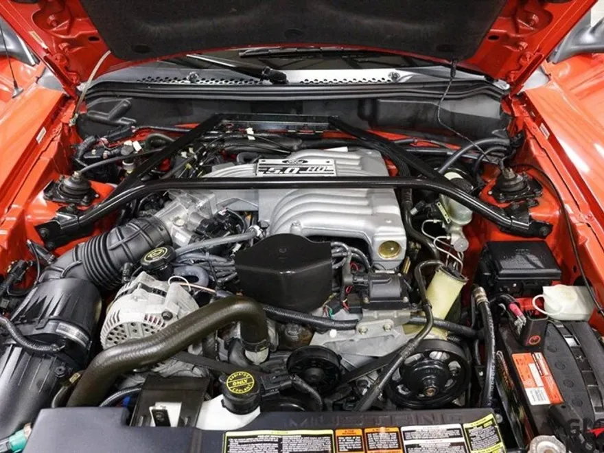 1994 Ford Mustang GT Convertible photo 9