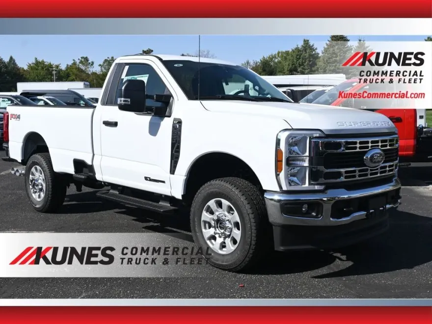 2024 Ford F-350 XLT photo 1