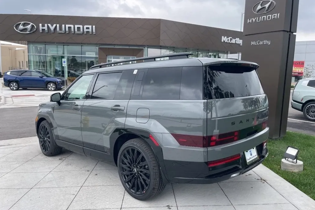 2026 Hyundai Santa Fe Calligraphy photo 1