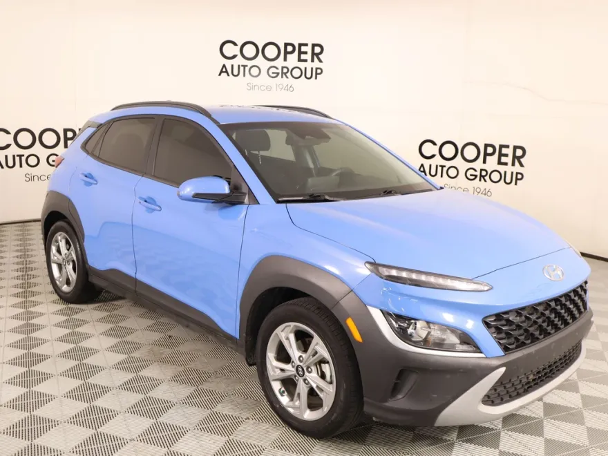 2023 Hyundai Kona SEL photo 1