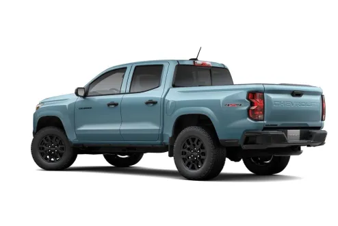 2025 Chevrolet Colorado LT photo 3