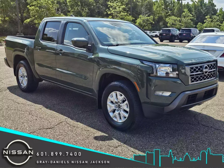 2023 Nissan Frontier SV photo 1