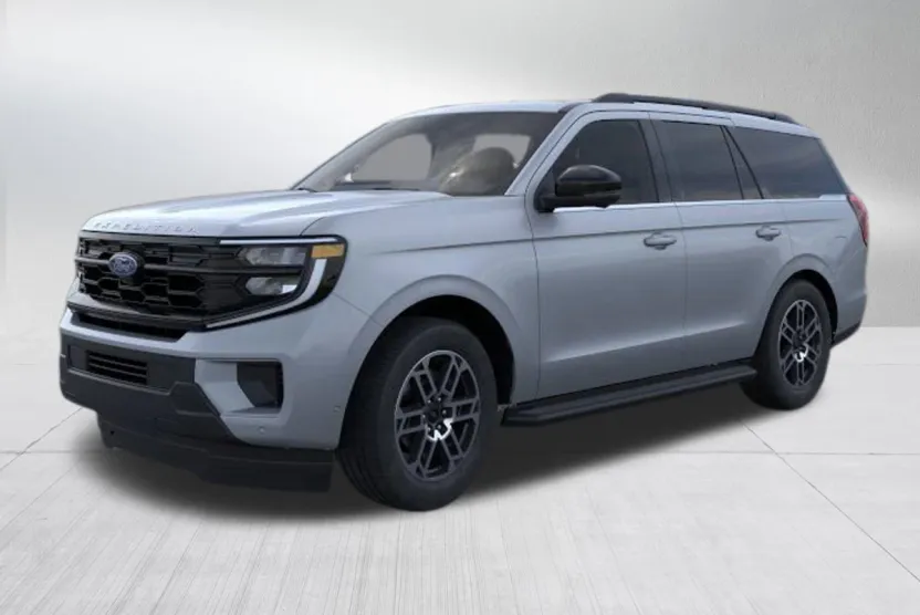 2025 Ford Expedition photo 1