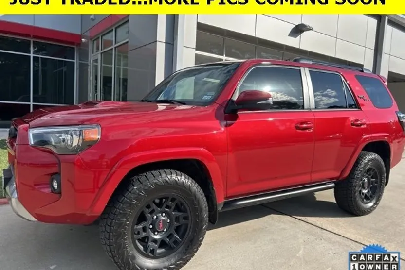 2024 Toyota 4Runner TRD Premium photo 1