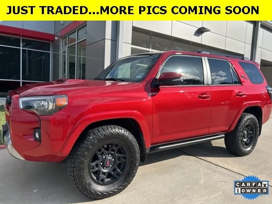 2024 Toyota 4Runner TRD Premium photo 1