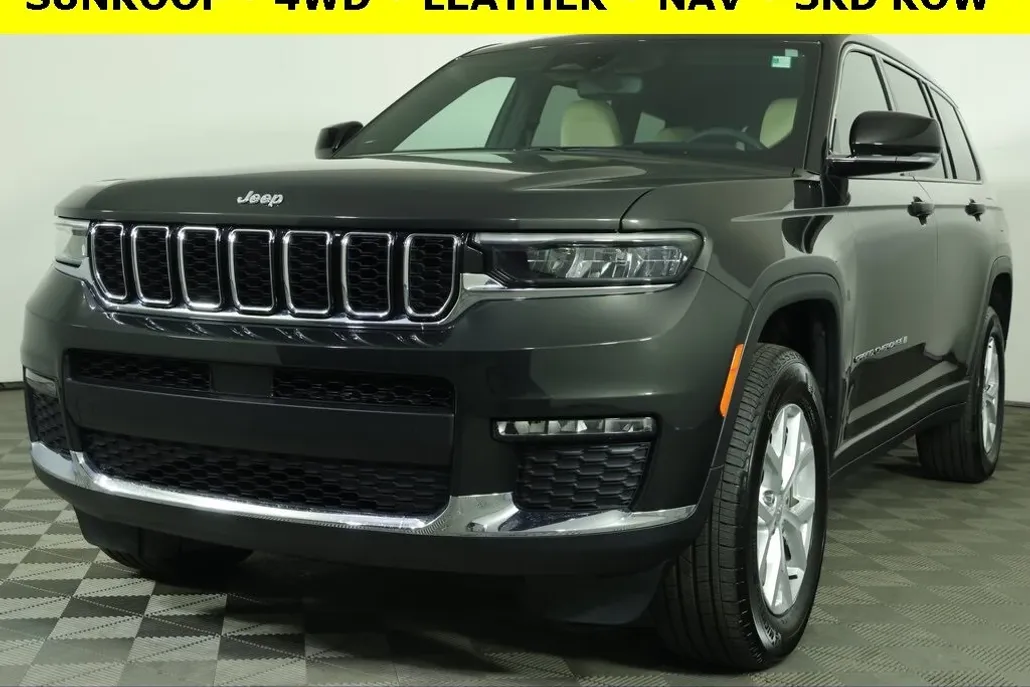 2023 Jeep Grand Cherokee Limited photo 1