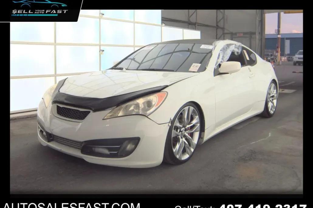 2012 Hyundai Genesis Coupe 2.0T photo 1