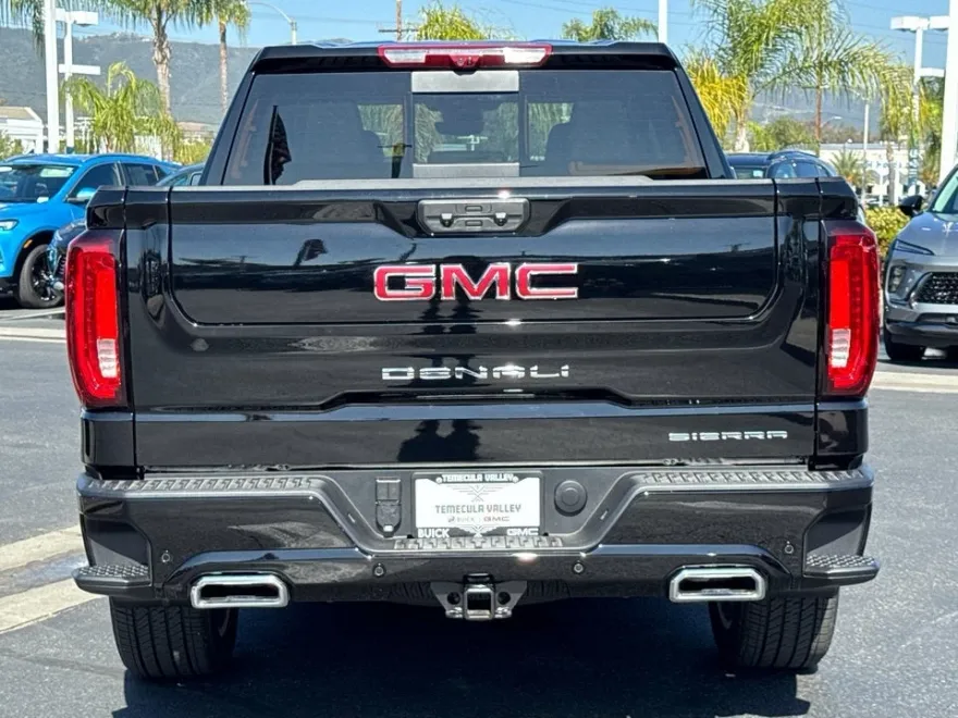 2025 Gmc Sierra 1500 Denali photo 9