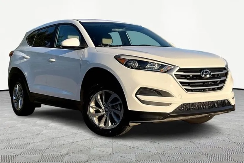 2017 Hyundai Tucson SE photo 1