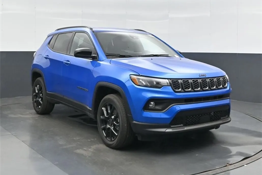 2026 Jeep Compass Latitude photo 1