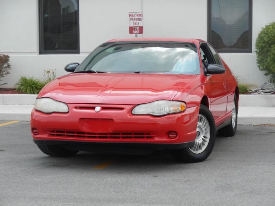 2002 Chevrolet Monte Carlo LS photo 1