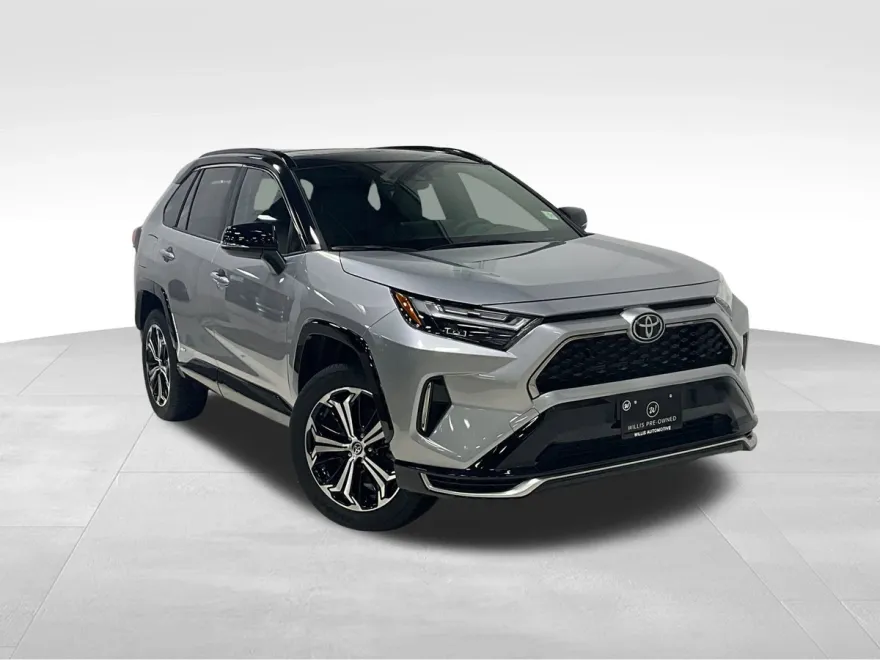 2025 Toyota RAV4 Hybrid XSE photo 1