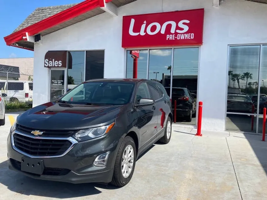 2019 Chevrolet Equinox LT photo 1