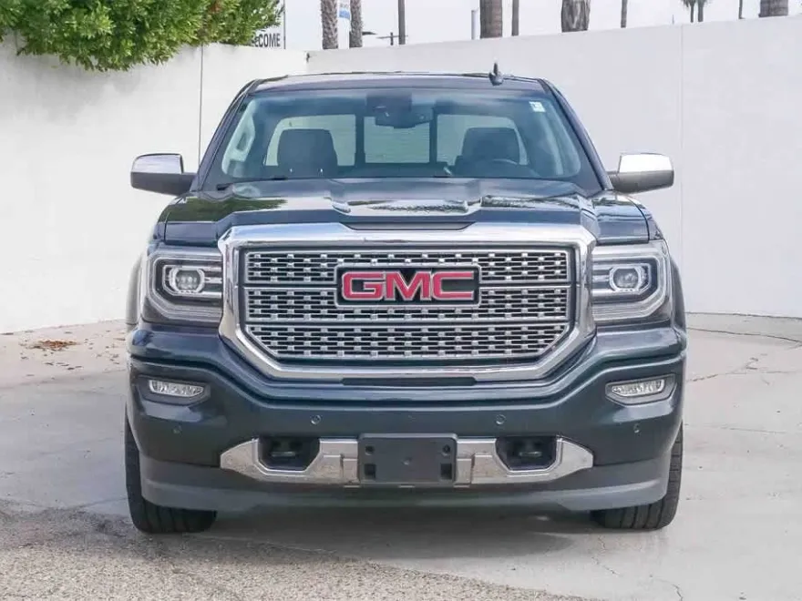 2017 Gmc Sierra 1500 Denali photo 1
