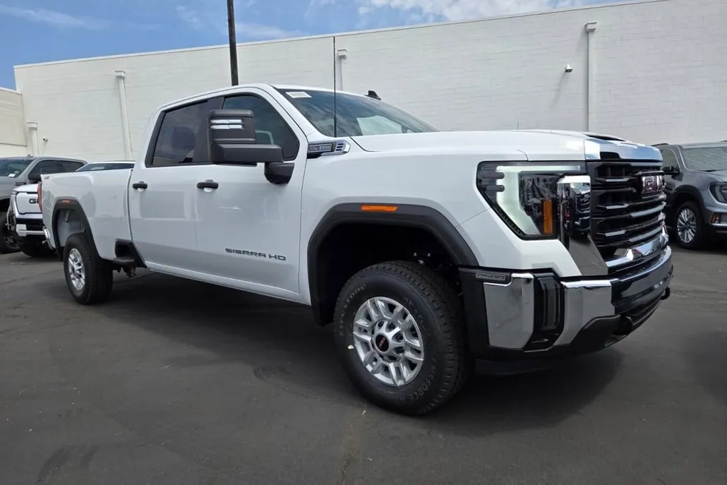 2025 Gmc Sierra 2500 HD Pro photo 1